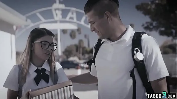 Nerdy teen gets back at bullies and orders them to DP