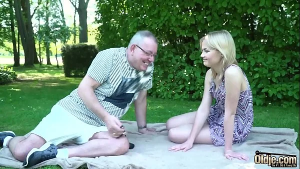 Petite girl blonde takes old man cock in her wet pussy then gives deepthroat blowjob and swallow