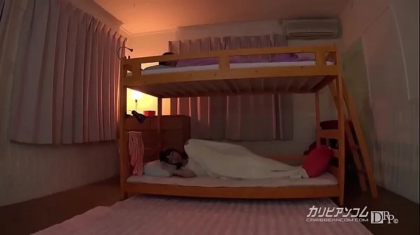 二段ベッドで姉妹丼 1