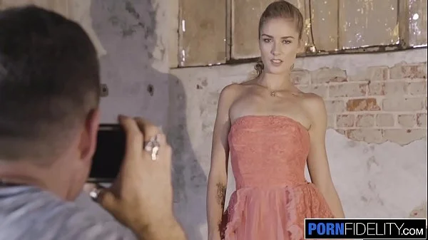 PORNFIDELITY Mazzy Grace Makes It Big For A Photographer