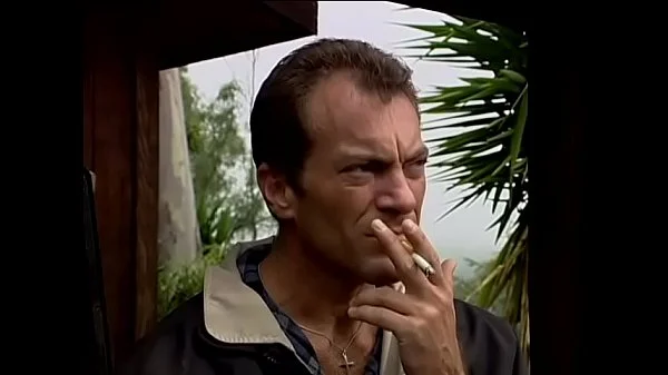 Married guy drops in at his ex-girlfriend Julie Meadows house situated in the  refuge