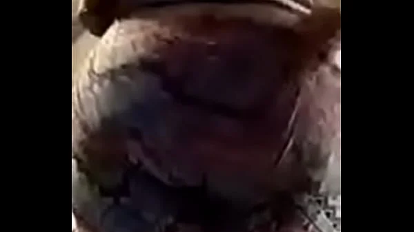 GRANNY BBW BIG WOBBLY ASS