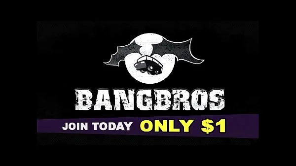 BANGBROS - Throwback Thursday: RollerBlade Booty with Naomi and Sabara