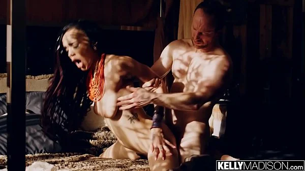 Ebony Babe Julie Kay Takes White Cock in Her Black Ass