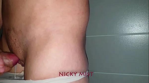 Cumming in panties of my stepsister before her parents come