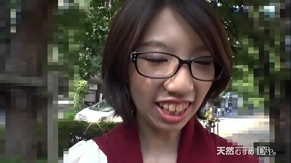 めがね素人 ～めがねが似合うアニオタをナンパしちゃいました～ つぐみ 1