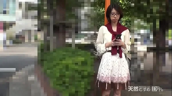 めがね素人 ～めがねが似合うアニオタをナンパしちゃいました～ つぐみ 1