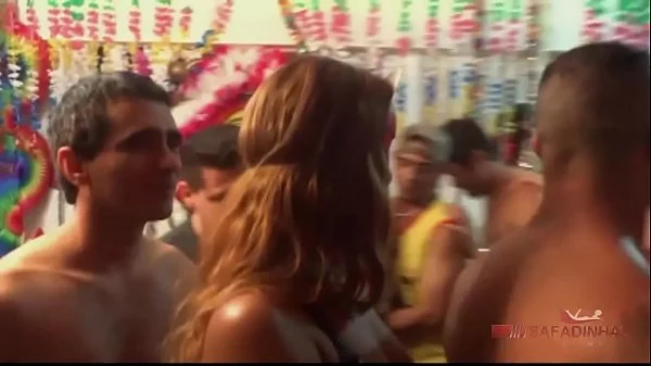 Carnaval Zicabrava - Produção Rubens Badaró (video completo Xvideos Red)