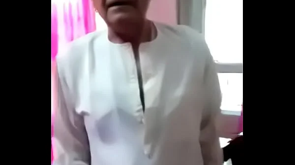 Husband caught wife with baba