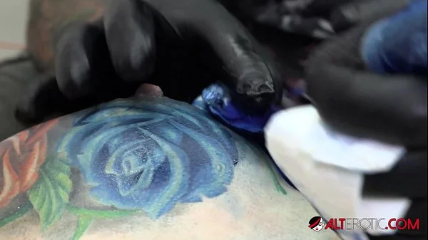 Marie Bossette Plays With Dildo While Getting More Ink