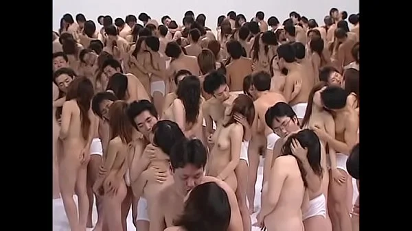 500 people group sex