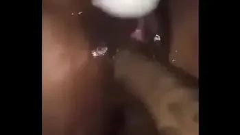 Surinaamse wordt gevuistneukt