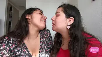 Lizren - Invito a mi amiga a chuparselo a mi hermano