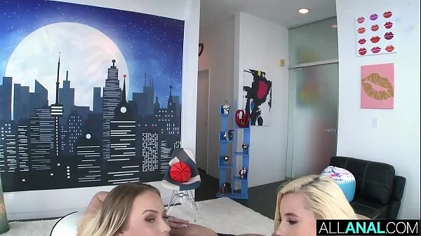 ALL ANAL ATM fun with blondes Layla and Carolina