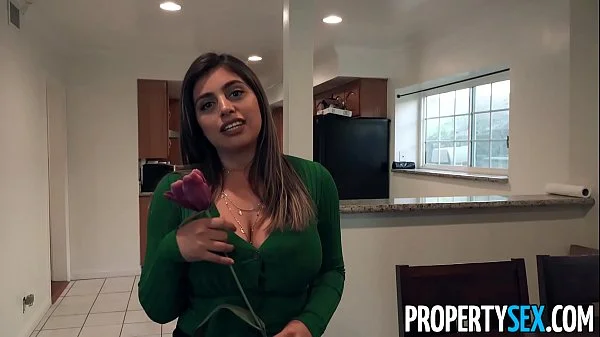 PropertySex Horny wife with big tits cheats on her husband with real estate agent