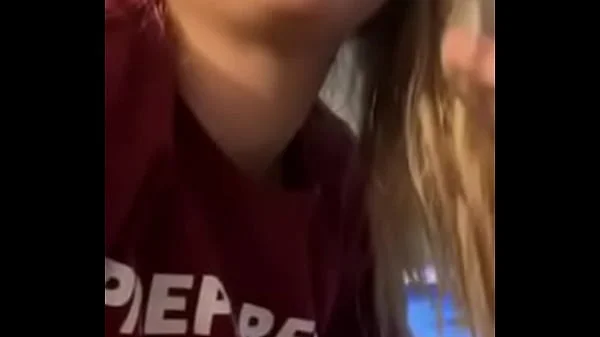 Bivša devojka-Voli ga lizati