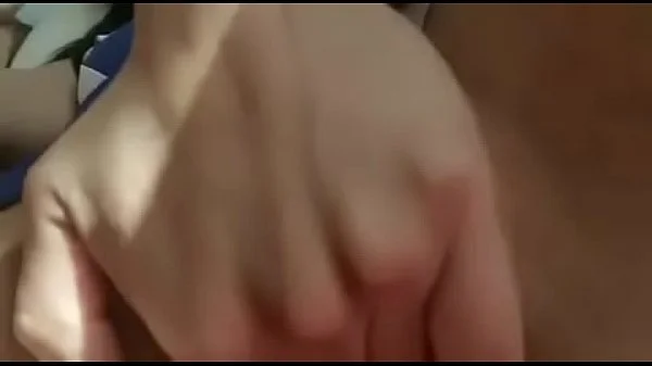 Mi prima mojada me manda video como la puta que es (Primera parte)