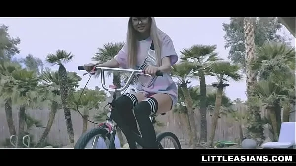 18yo Asian Loves Some White Meat Inside Her- Lulu Chu