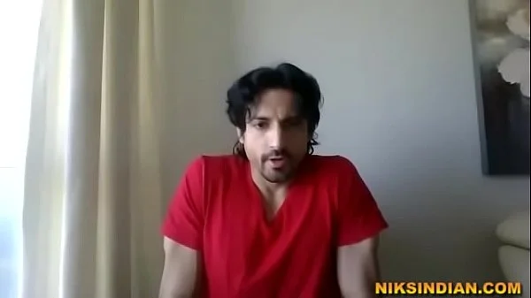 बॉलीवुड डायरेक्टर ने एक्ट्रेस को ऑडिशन पे नंगा करके नचाया और अपनी हवस का शिकार बनाया