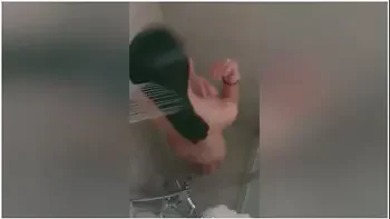 Seducing Bf When Taking Shower, Ends Up Squirting A Lot