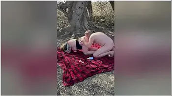 Horny Couple Risks Getting Caught Having Sex In Public Park