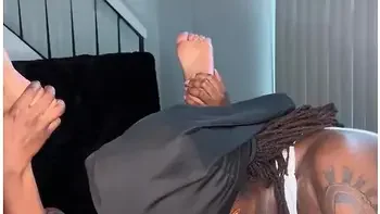 Creamformebaby Eating Ebony Pussy Until She