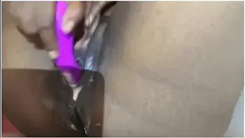 Creamy Ebony Masturbate (msriverr)