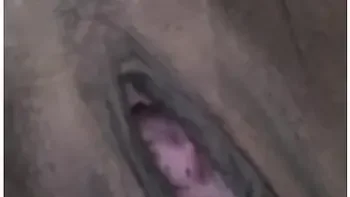 Uniqueen Peeing On The Bathroom