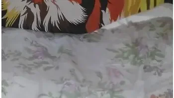 Hot Brazilian Brunette Masturbating With Toy Online