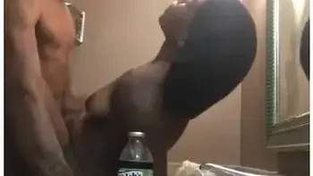 XxVett Knows How To Get Nasty Hotel Flixxx