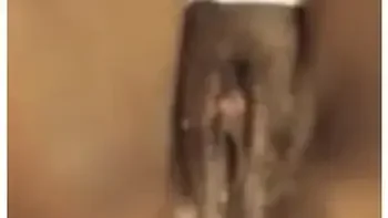 Jamaican Pussy Wet Clit Play