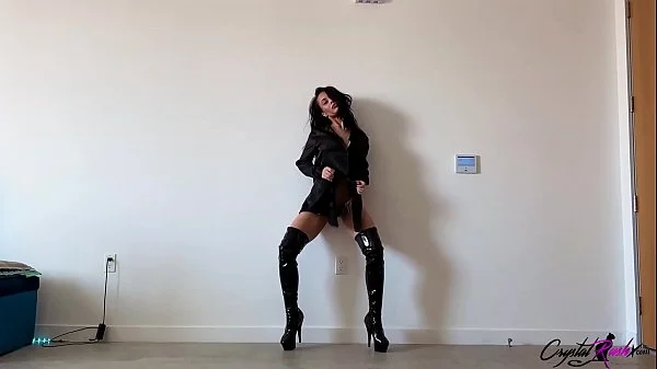 Babe with Big Tits Dances and Anal Masturbation with Sex Toy in High Heels