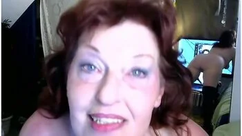 72 Dance Wiggle Tease And Pee In Container. Such A Sexy Womanly Body On This Beauty, So Fun To Watch