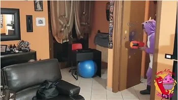 Ladymuffin And Tommy A Canaglia Play Nerf Battle 2