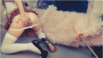 Petite Blonde - Pounded By Fuck Machine With Anal Plug Makes Me Squirt And Very Creamy Pussy