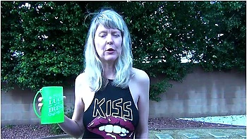 Jamie Foster Wetting In The Wind