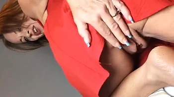 Amateur MILF Linda's First Halloween Solo Masturbation with Squirting Orgasm in Car