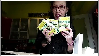 Feet Slave In Miss Vagon And Ivegans Shopping Donated By Her Moneyslave