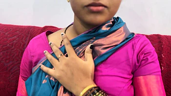 Swetha Tamil Bhabhi 9 Inch Dildo Pussy Orgasm Solo Masturbation