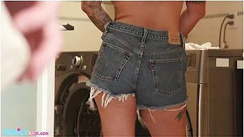 Big Dick For Big Ass Big Tit Milf Stepmom With Nick Strokes, Lolly Dames And Family Xxx