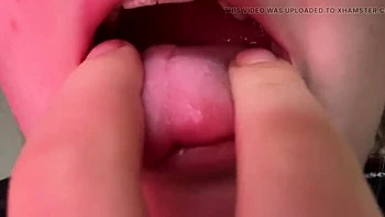 Crazy Leyla Hot German Girl Big Lips Blowjob Cum Swallow