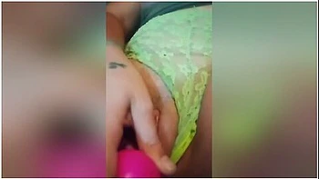 Johnny Sins In Playing With Her Pussy