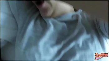 Daddys Luder In Sperma Wake Up Um Halb Sex!