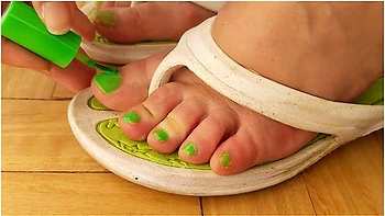 Foot Show - Dry Sticky Cum On Flip Flops And Painting Toes Bright Green