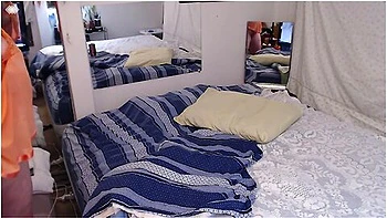 V189.2 I Dont Know What Happened. Went To Bed A Female, Woke Up With A Cock. Body Swap Roleplay