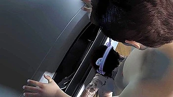 E Girl Pounded On The Car Door