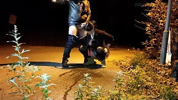 Horny MILF Gives Passionate Rimjob Outdoors - SlutHappiness Anal Fun