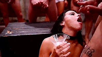 Adriana Chechiks Masturbation Clip By