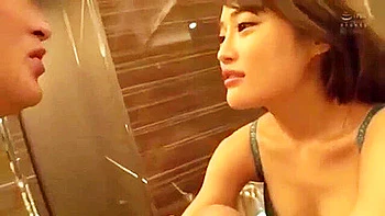 07472,Sensual play of Asian beauty