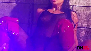 Submissive Katya Rodriguez Squirts Like A Fount